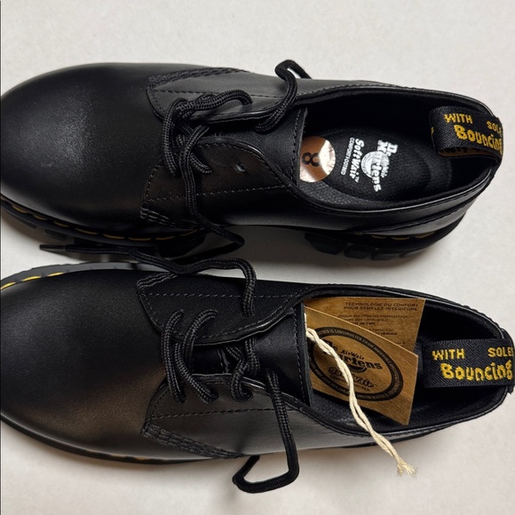 Dr. Martens Holly Leather Platform Shoes Black Leather Platform Shoes size 8 NWT - Picture 4 of 4
